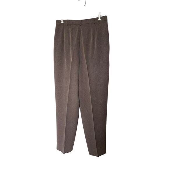 Chaus Excellent Condition Women’s Gray
Pants Suit Size 10 - Picture 10 of 11